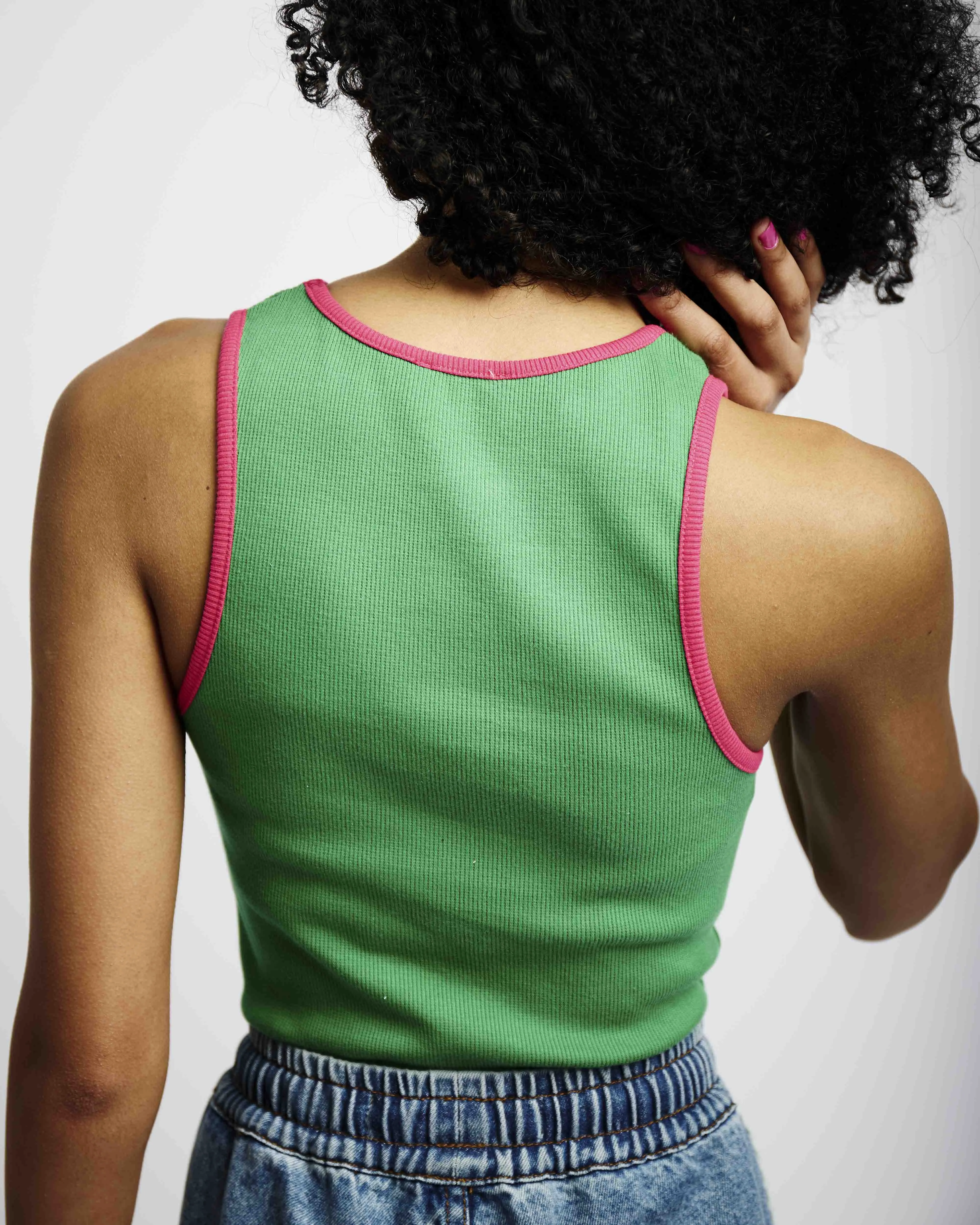Pink Contrast Binding Rib Vest in Green